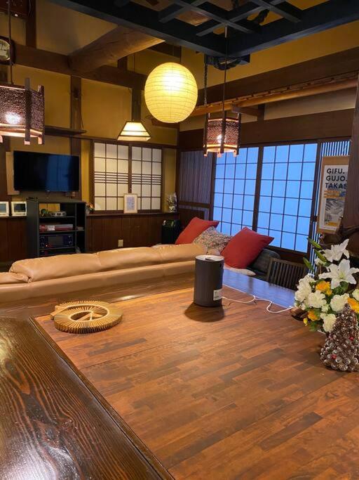 民泊azoo Gujo Exterior foto